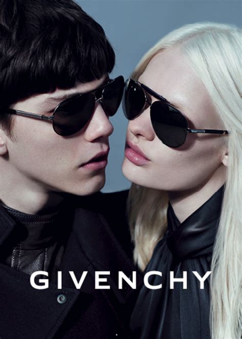 simone nobili givenchy|Making of the Givenchy SS12 Ad Campaign .